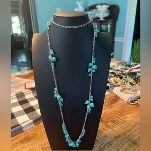 Teal plastic beaded silver tone necklace